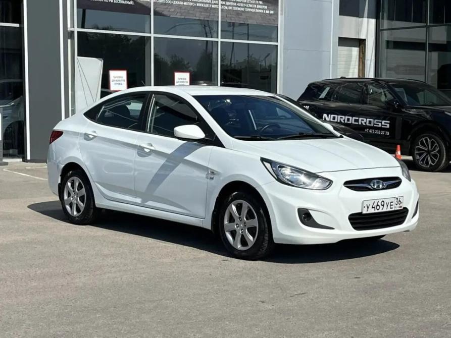 Hyundai Solaris I Воронеж  - изображение 3