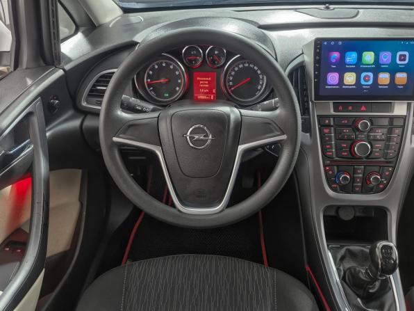 Opel Astra J Рестайлинг с пробегом 2012 года, цена 769 000 рублей, 178926 км, седан, Автокод Объявления