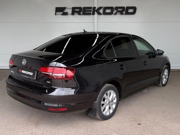 Volkswagen Jetta VI Рестайлинг с пробегом 2016 года, цена 1 329 000 рублей, 153000 км, седан, Автокод Объявления