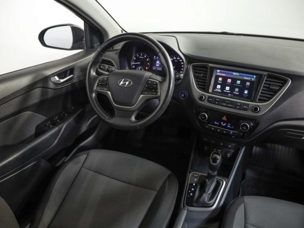 Hyundai Solaris II с пробегом 2018 года, цена 1 450 000 рублей, 162415 км, седан, Автокод Объявления