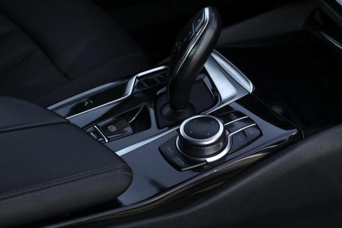 BMW 5 серии VII (G30/G31/G38) Рестайлинг с пробегом 2021 года, цена 2 848 000 рублей, 273713 км, седан, Автокод Объявления