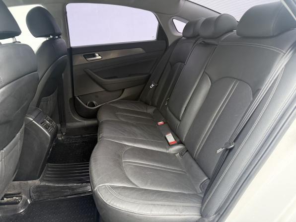 Hyundai Sonata VII (LF) Рестайлинг с пробегом 2017 года, цена 1 600 000 рублей, 128659 км, седан, Автокод Объявления
