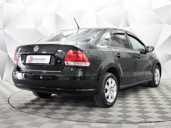 Volkswagen Polo V с пробегом 2013 года, цена 825 000 рублей, 165000 км, седан, Автокод Объявления