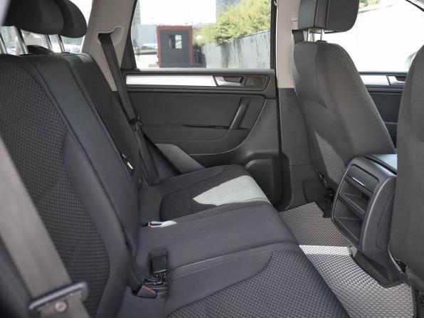 Volkswagen Touareg II с пробегом 2012 года, цена 1 981 100 рублей, 252719 км, внедорожник, Автокод Объявления