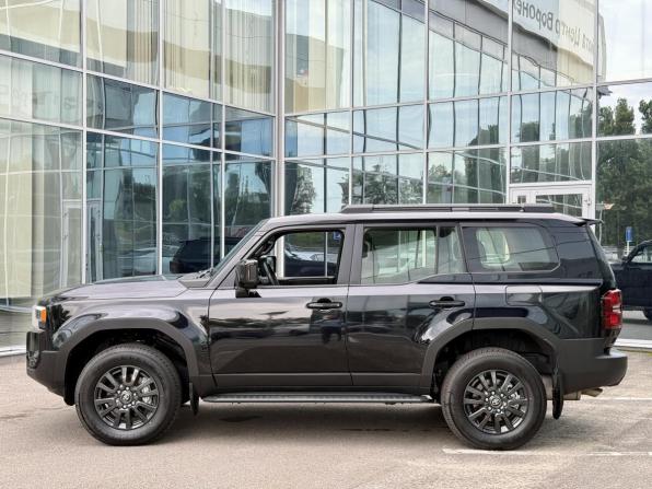 Toyota Land Cruiser Prado 250 Series с пробегом 2024 года, цена 8 140 000 рублей, 10846 км, внедорожник, Автокод Объявления