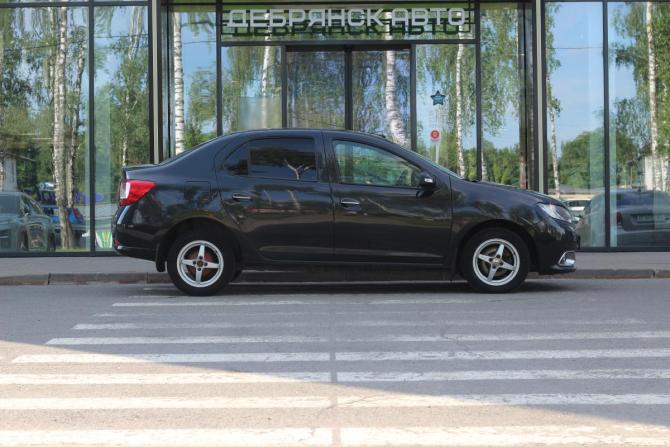 Renault Logan II с пробегом 2014 года, цена 645 000 рублей, 209740 км, седан, Автокод Объявления