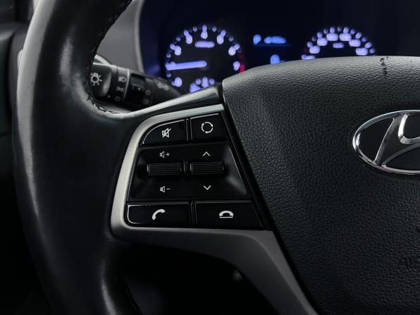 Hyundai Solaris II с пробегом 2017 года, цена 1 220 000 рублей, 173806 км, седан, Автокод Объявления