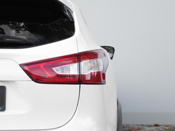 Nissan Qashqai II с пробегом 2016 года, цена 1 399 000 рублей, 234707 км, внедорожник, Автокод Объявления