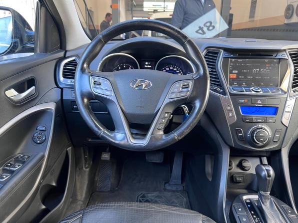 Hyundai Santa Fe III с пробегом 2013 года, цена 1 689 000 рублей, 195000 км, внедорожник, Автокод Объявления