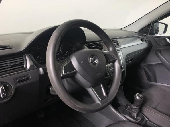 Skoda Rapid I с пробегом 2014 года, цена 699 000 рублей, 219632 км, лифтбек, Автокод Объявления