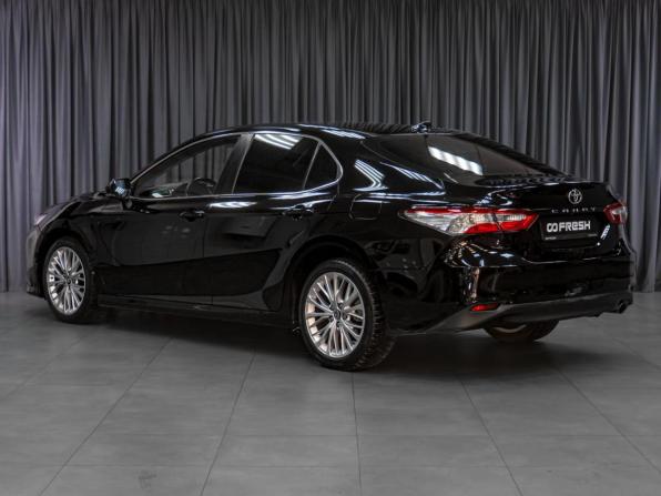 Toyota Camry VIII (XV70) с пробегом 2019 года, цена 2 849 000 рублей, 98152 км, седан, Автокод Объявления