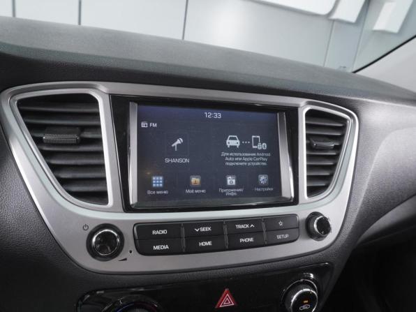 Hyundai Solaris II с пробегом 2019 года, цена 1 680 000 рублей, 141594 км, седан, Автокод Объявления