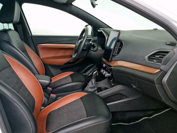 Lada (ВАЗ) Vesta I Рестайлинг (NG) с пробегом 2024 года, цена 1 660 000 рублей, 15080 км, универсал, Автокод Объявления