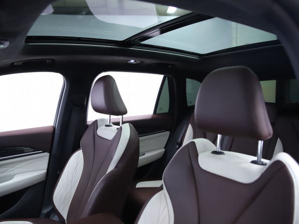 Geely Monjaro I с пробегом 2023 года, цена 2 990 000 рублей, 98383 км, внедорожник, Автокод Объявления