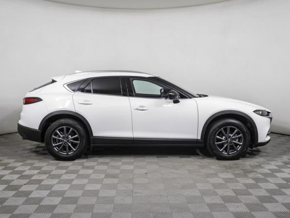 Mazda CX-4 I Рестайлинг с пробегом 2023 года, цена 2 818 000 рублей, 49350 км, внедорожник, Автокод Объявления