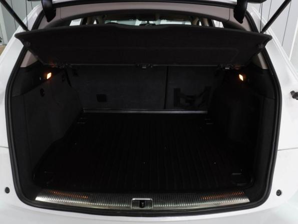 Audi Q5 I (8R) с пробегом 2012 года, цена 1 549 000 рублей, 232393 км, внедорожник, Автокод Объявления