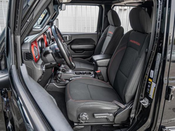 Jeep Wrangler IV (JL) с пробегом 2020 года, цена 5 050 000 рублей, 73401 км, внедорожник, Автокод Объявления