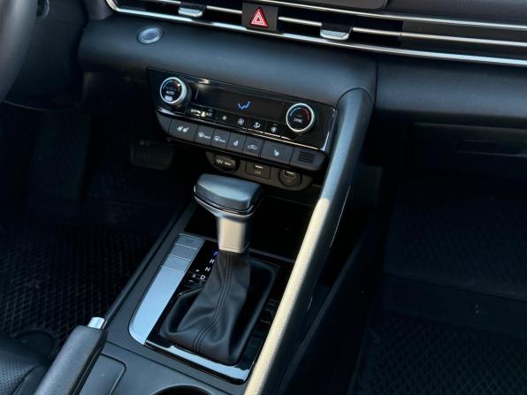 Hyundai Avante VII с пробегом 2021 года, цена 1 849 000 рублей, 42000 км, седан, Автокод Объявления