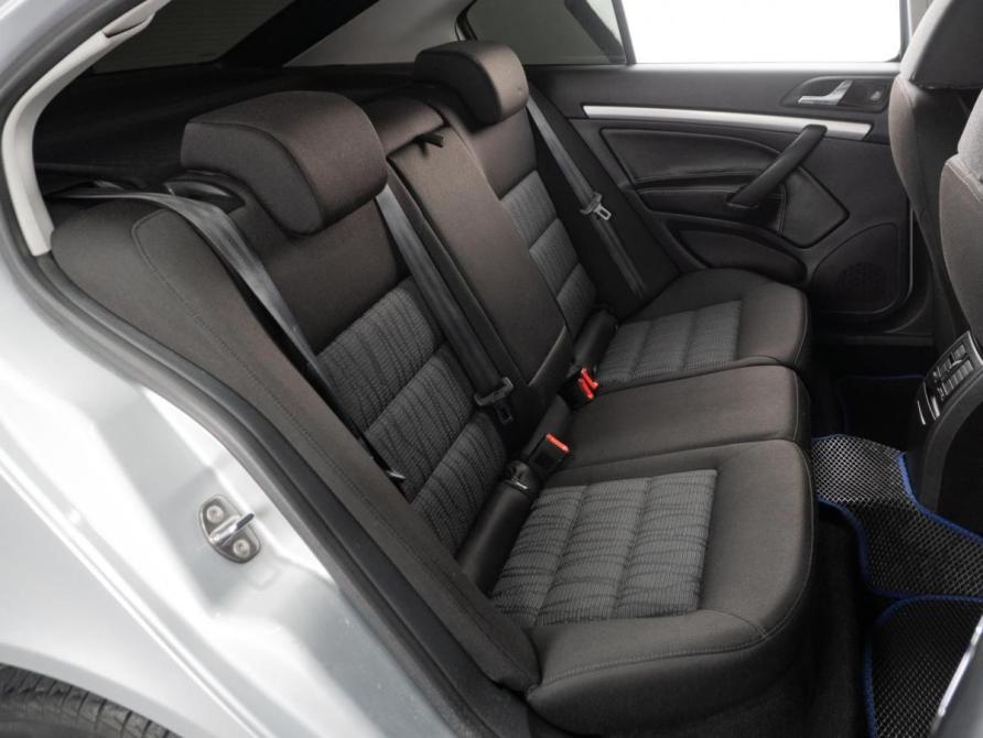 Skoda Octavia II (A5) Рестайлинг Тюмень  - изображение 7