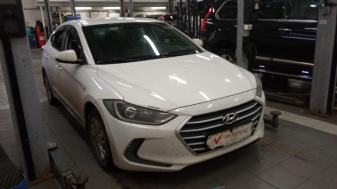 Hyundai Elantra VI (AD) с пробегом 2016 года, цена 1 020 000 рублей, 199376 км, седан, Автокод Объявления