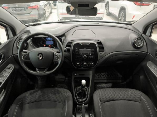 Renault Kaptur I с пробегом 2017 года, цена 1 524 000 рублей, 145149 км, внедорожник, Автокод Объявления