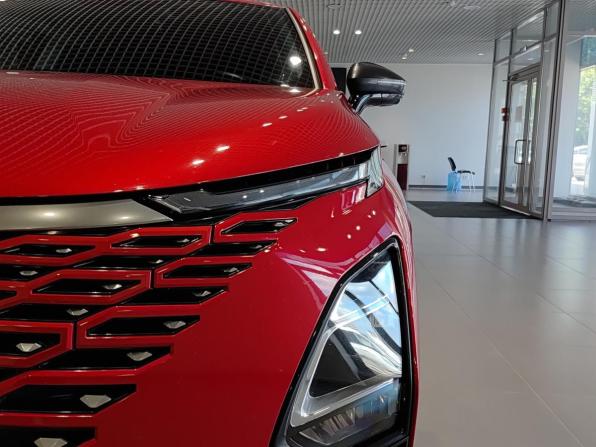 Omoda C5 I с пробегом 2023 года, цена 2 050 000 рублей, 54758 км, внедорожник, Автокод Объявления