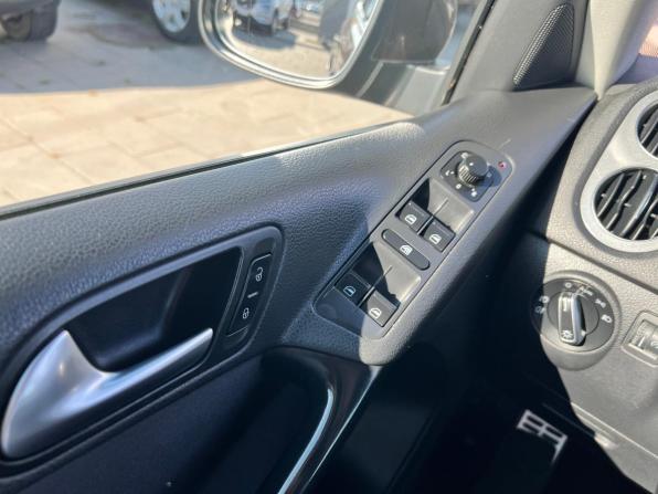 Volkswagen Tiguan I Рестайлинг с пробегом 2014 года, цена 1 605 300 рублей, 165492 км, внедорожник, Автокод Объявления