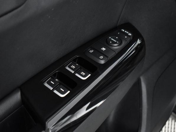 Kia Sportage IV Рестайлинг с пробегом 2021 года, цена 2 590 000 рублей, 82374 км, внедорожник, Автокод Объявления