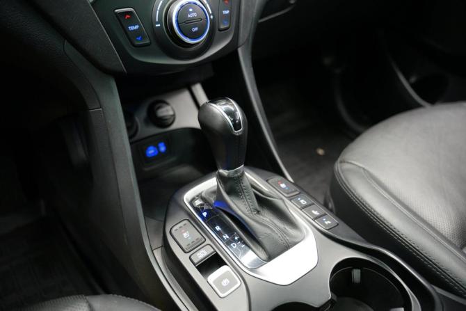 Hyundai Santa Fe III Рестайлинг с пробегом 2017 года, цена 2 790 000 рублей, 148212 км, внедорожник, Автокод Объявления