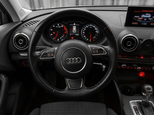 Audi A3 III (8V) с пробегом 2013 года, цена 1 575 000 рублей, 175930 км, хэтчбек, Автокод Объявления