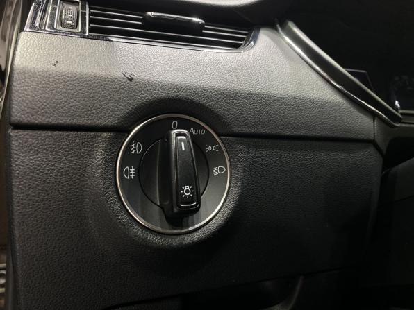 Skoda Octavia III (A7) с пробегом 2013 года, цена 1 519 900 рублей, 183000 км, лифтбек, Автокод Объявления
