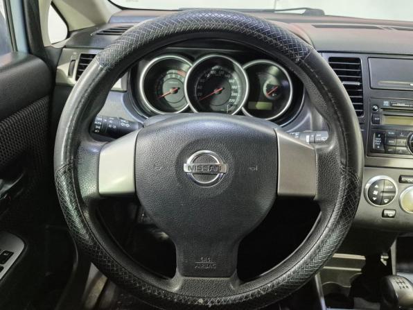 Nissan Tiida I Рестайлинг с пробегом 2011 года, цена 680 000 рублей, 214653 км, хэтчбек, Автокод Объявления