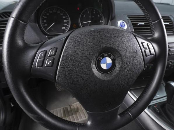 BMW 1 серии I (E81/E82/E87/E88) с пробегом 2005 года, цена 799 000 рублей, 259989 км, хэтчбек, Автокод Объявления
