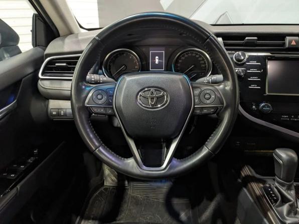 Toyota Camry VIII (XV70) с пробегом 2019 года, цена 2 895 000 рублей, 122700 км, седан, Автокод Объявления