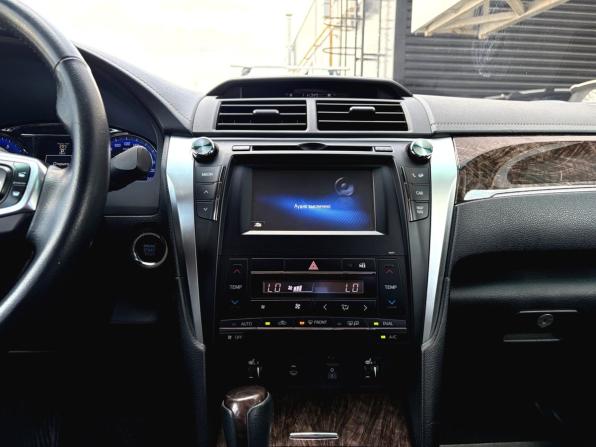 Toyota Camry VII (XV50) Рестайлинг 2 с пробегом 2017 года, цена 2 350 000 рублей, 152071 км, седан, Автокод Объявления