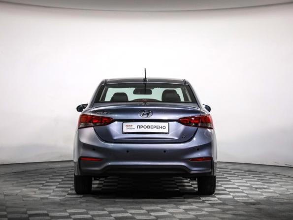 Hyundai Solaris II с пробегом 2019 года, цена 949 777 рублей, 194138 км, седан, Автокод Объявления