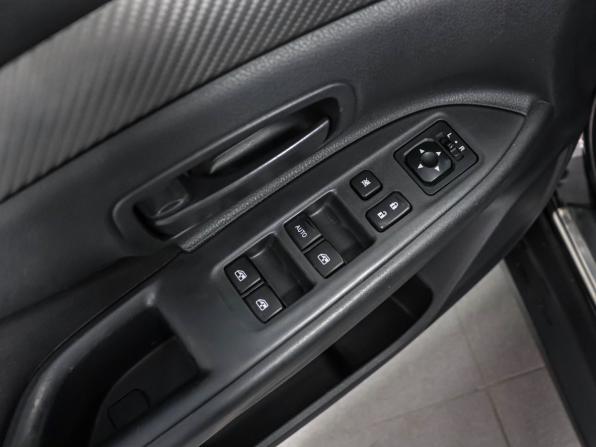 Mitsubishi Outlander III Рестайлинг 2 с пробегом 2015 года, цена 1 680 000 рублей, 89069 км, внедорожник, Автокод Объявления
