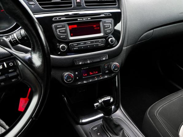 Kia Ceed II с пробегом 2012 года, цена 1 005 000 рублей, 230180 км, хэтчбек, Автокод Объявления