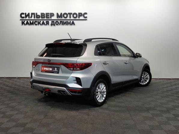 Kia Rio IV Рестайлинг с пробегом 2021 года, цена 1 930 000 рублей, 49500 км, хэтчбек, Автокод Объявления