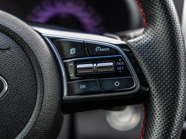 Kia Optima IV Рестайлинг с пробегом 2019 года, цена 2 098 000 рублей, 171639 км, седан, Автокод Объявления
