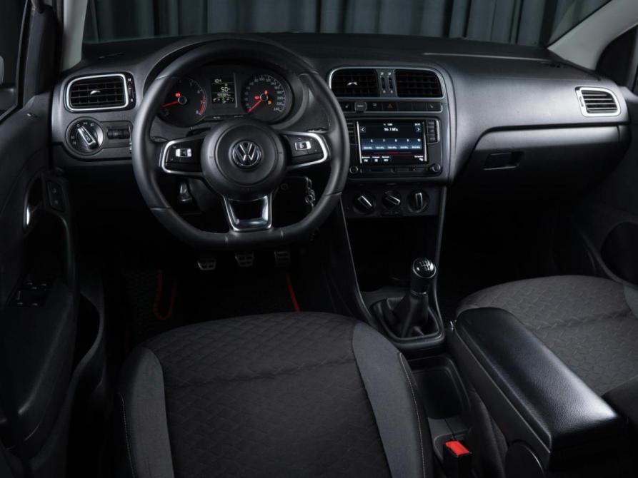 Volkswagen Polo V Рестайлинг Волгоград  - изображение 6
