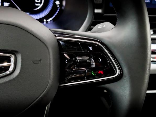 Geely Emgrand II с пробегом 2023 года, цена 1 720 000 рублей, 7830 км, седан, Автокод Объявления