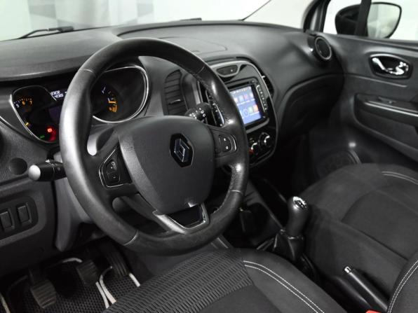 Renault Kaptur I с пробегом 2016 года, цена 1 400 000 рублей, 122987 км, внедорожник, Автокод Объявления