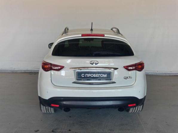 Infiniti QX70 с пробегом 2014 года, цена 2 110 000 рублей, 118501 км, внедорожник, Автокод Объявления