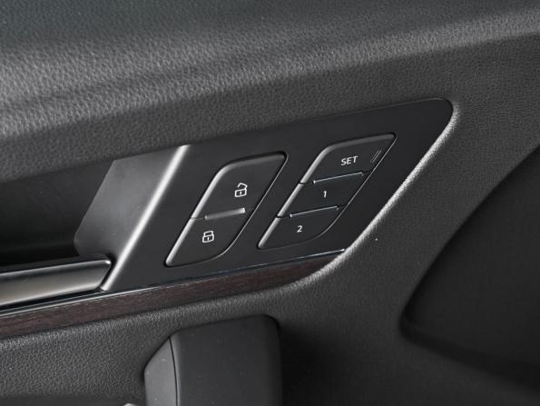 Audi Q5 II (FY) Рестайлинг с пробегом 2020 года, цена 3 999 000 рублей, 103889 км, внедорожник, Автокод Объявления