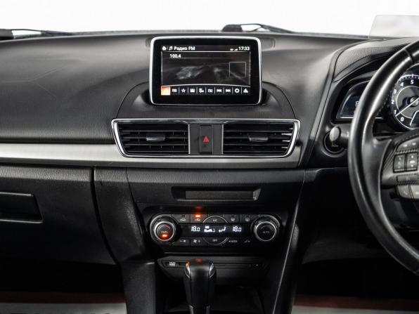 Mazda Axela III с пробегом 2014 года, цена 1 250 000 рублей, 127120 км, хэтчбек, Автокод Объявления