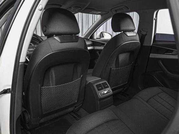 Audi A4 V (B9) с пробегом 2015 года, цена 2 007 000 рублей, 205204 км, седан, Автокод Объявления
