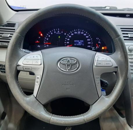 Toyota Camry VI (XV40) Рестайлинг с пробегом 2011 года, цена 1 220 000 рублей, 240319 км, седан, Автокод Объявления