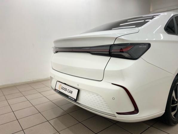 BAIC U5 Plus с пробегом 2023 года, цена 1 329 000 рублей, 90324 км, седан, Автокод Объявления