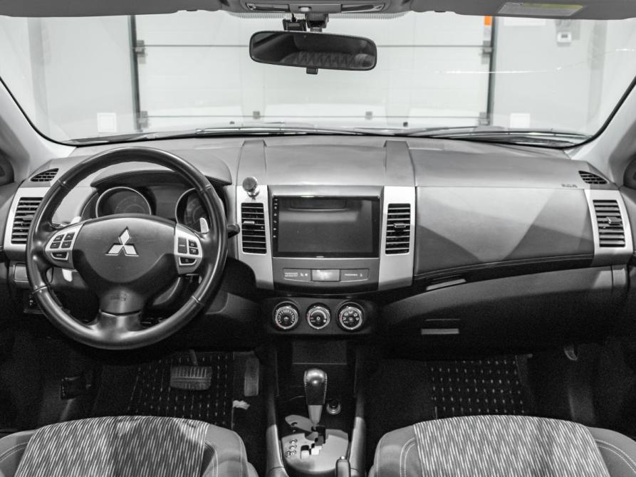 Mitsubishi Outlander II Рестайлинг Екатеринбург  - изображение 17